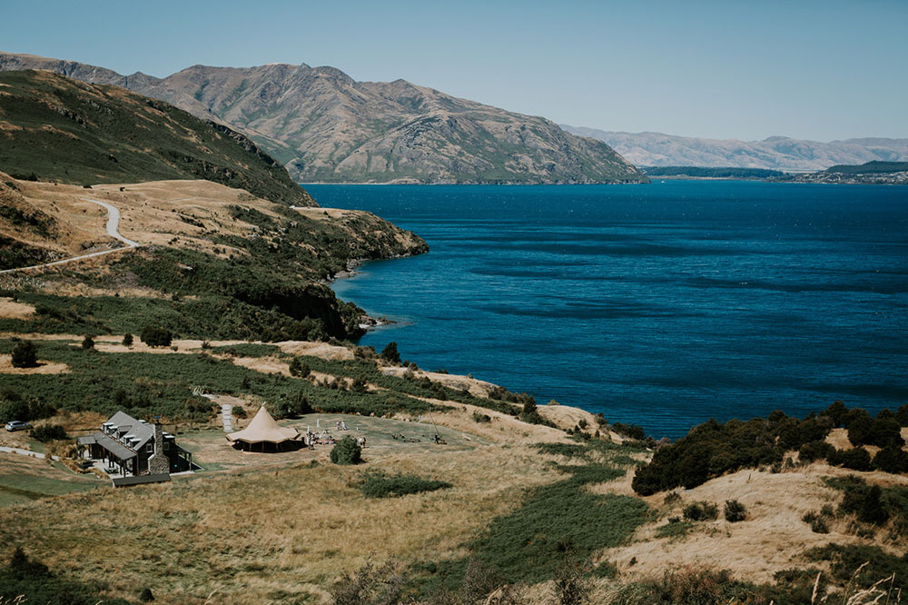 Tipi vs Marquee: Which is right Tipi event on  the side of lake Wakatipu n Queenstown New Zealand